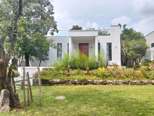 Serviced 3 Bed Apartment with En Suite in Karen image 19