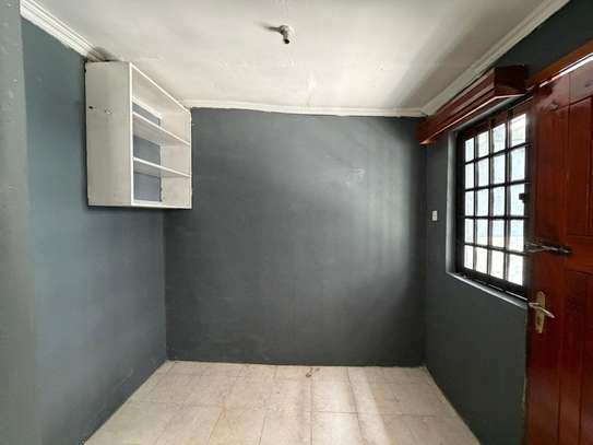 4 Bed Townhouse with En Suite in South C image 6