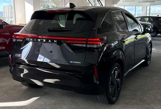 Nissan Note black E-power 2019 image 13