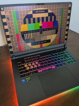 Unboxed ASUS ROG G16 Intel Ultra 9i 5070 Ti 32GB image 2