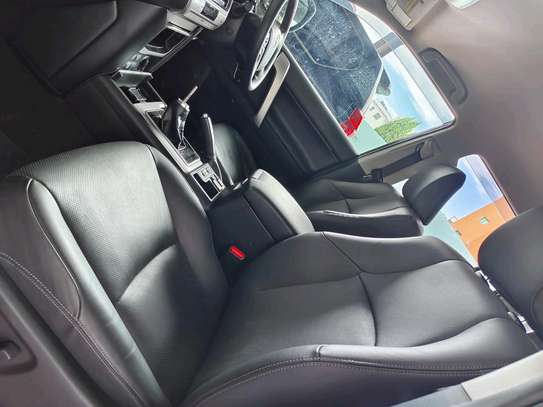 Toyota land cruiser prado Diesel TX 2018 image 4