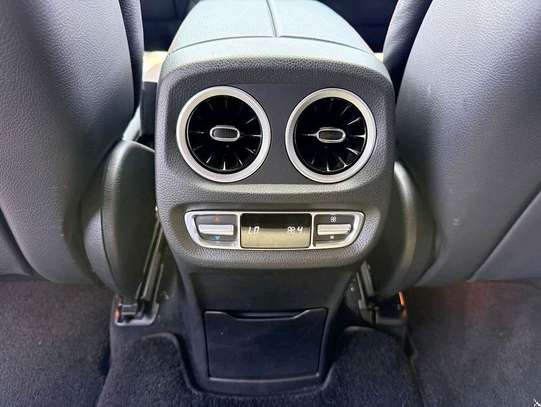 2019 Mercedes Benz G350d image 2
