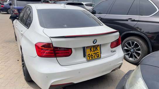 BMW 320I M SPORT 2015 image 3