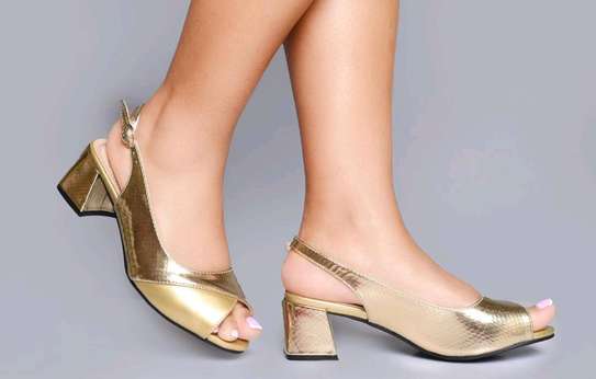 Comfy heels image 5