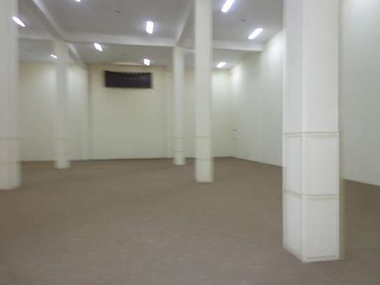11,500 ft² Warehouse with Aircon in Mombasa Road image 12