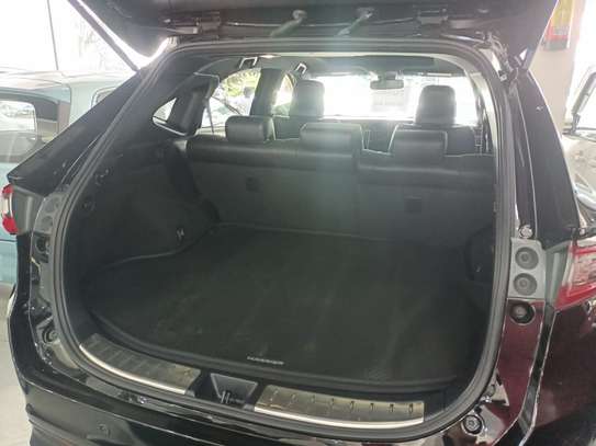 Toyota Harrier 2018 sunroof image 2