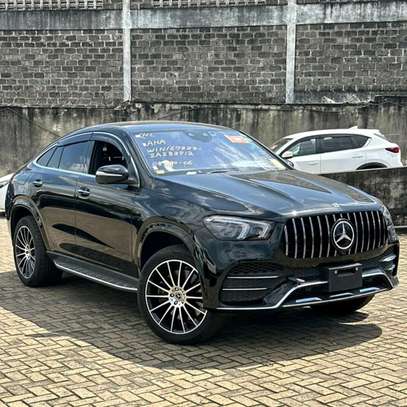 Mercedes Benz GLE400d black 2020 image 2