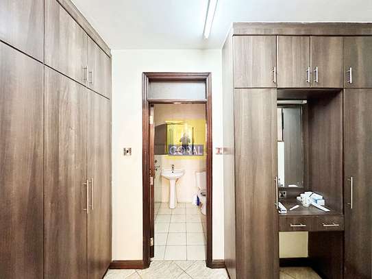 3 Bed Apartment in Upper Hill image 6