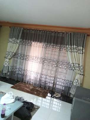 CURTAINS AND SHEERS image 3