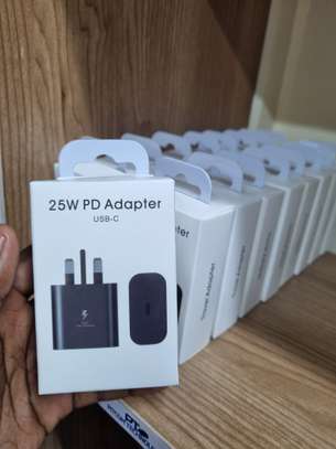 Original Samsung and iPhone chargers At Wholesale prices image 3