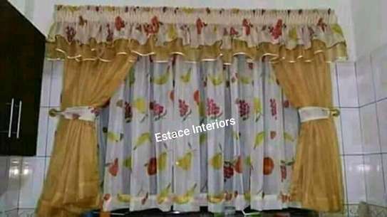 Kitchen curtain image 1