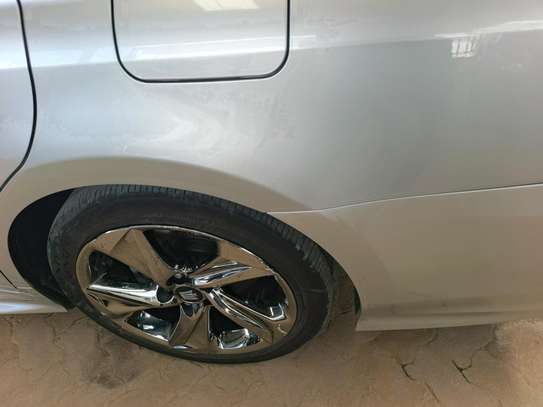 Toyota crown  Rs image 8