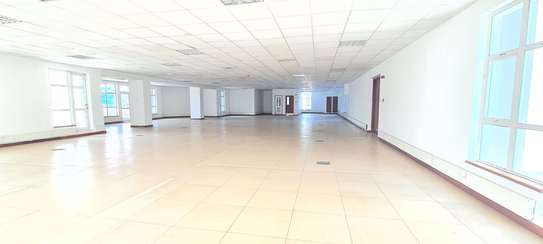 420 m² office for rent in Westlands Area image 3