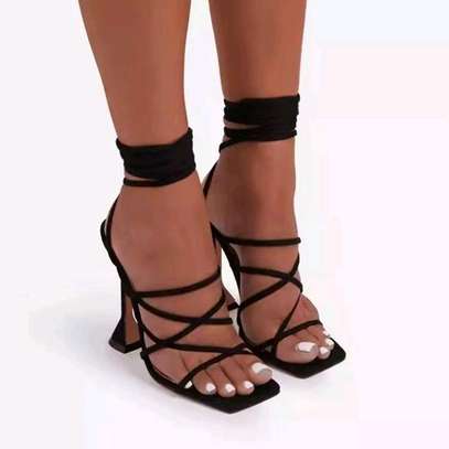 Elegant Straps heel image 11