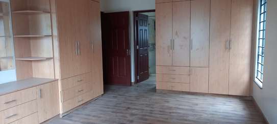 3 Bed Apartment with En Suite at Rhapta Road image 27