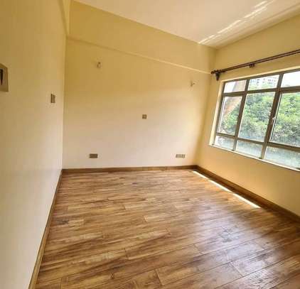 4 Bed Apartment with En Suite in Kileleshwa image 14