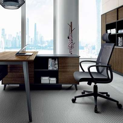 Office Chair :  Ergonomic Black Adjustable Office Chair image 1