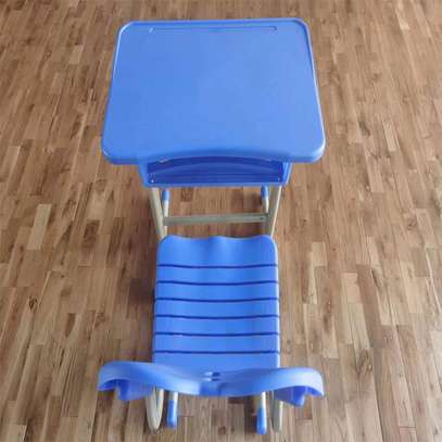 Student Desks and Chairs image 5