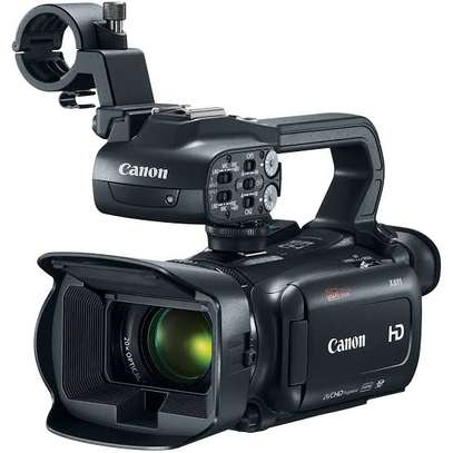 Canon XA11 Compact Full HD Camcorder image 4