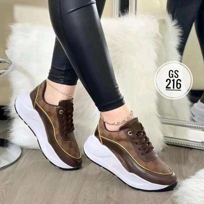 Quality thick soled ladies casual shoes image 2