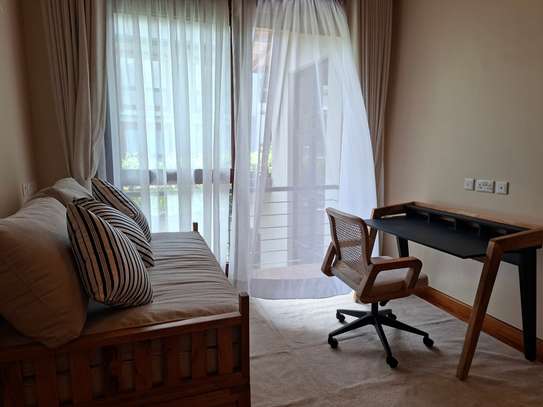 2 Bed Townhouse with En Suite at Kyuna Crescent image 4