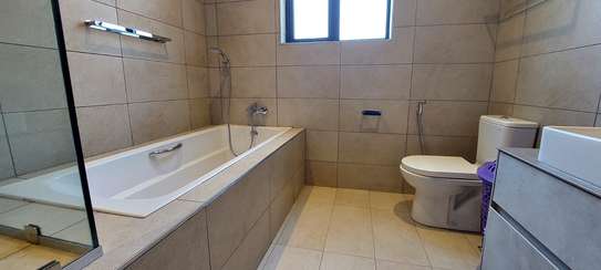Furnished 1 Bed Apartment with En Suite at Kitisuru Rd image 7