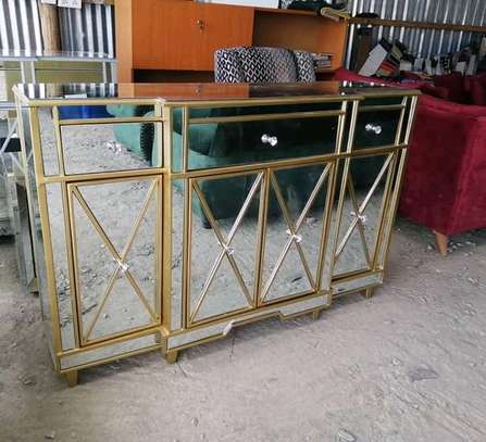 Buffet tables/Sideboards image 6