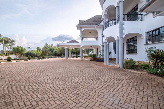6 Bed House with En Suite in Thika Road image 32