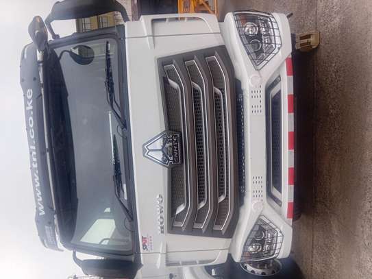 SINO TRUK (HOWO) image 6