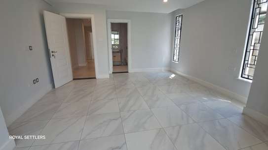 2 Bed Apartment with En Suite at Terrace Close image 6