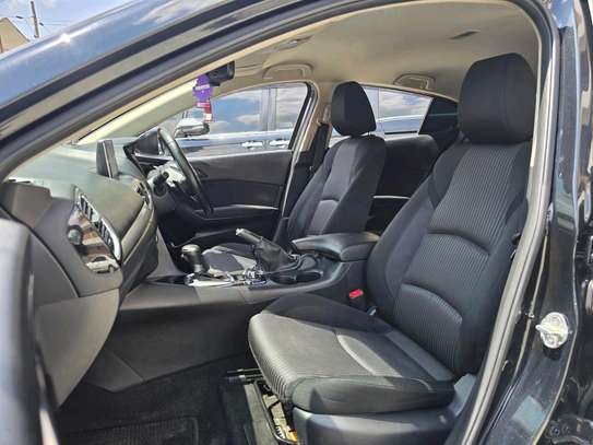 MAZDA AXELA HATCHBACK image 4