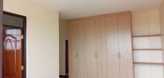 3 Bed Apartment with En Suite in Mountain View image 10