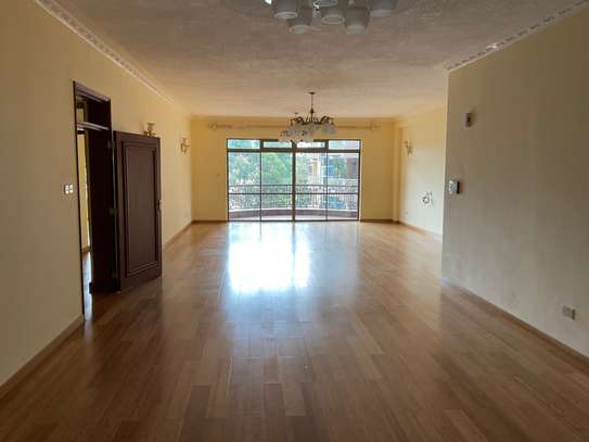 3 Bed Apartment with En Suite in Kilimani image 1