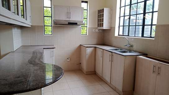 4 Bed Townhouse with En Suite in Loresho image 4