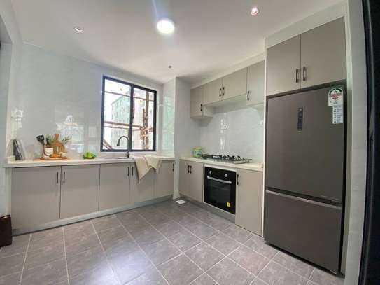 2 Bed Apartment with En Suite in Kilimani image 12