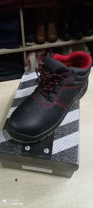 Quality Safety Boots Available at a good price image 3