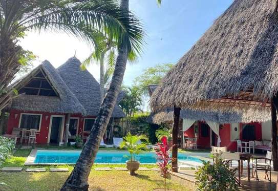 9 Bed Villa with En Suite at Malindi image 3