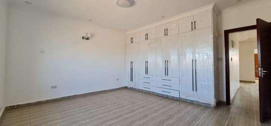 3 Bed House with En Suite at Juja South image 10