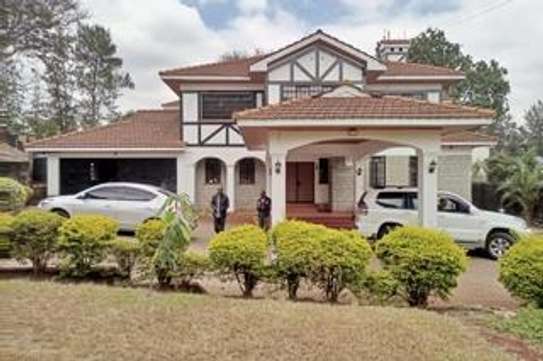 5 Bed House with Garage in Gigiri image 11