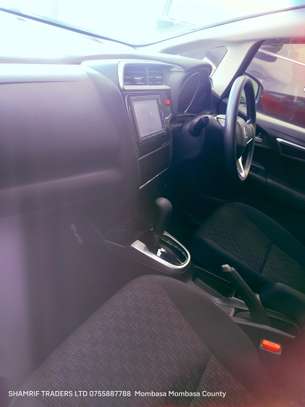 Honda Fit 2017 low Mileage image 4