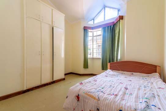 4 Bed Townhouse with En Suite in Ngong Road image 17