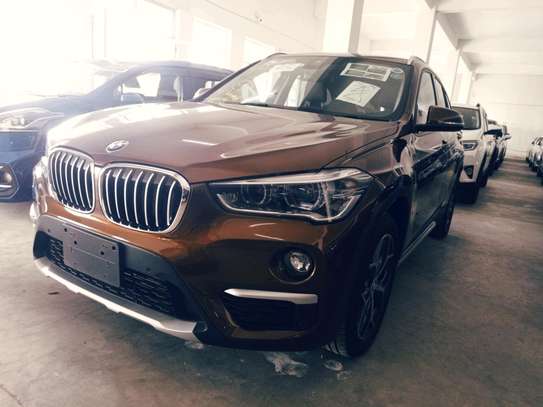 BMW X1 beige petrol 2017 image 2