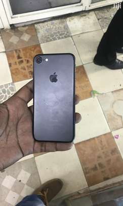 Apple iPhone 7 128 GB Black image 2