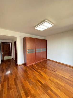 2 Bed Apartment with En Suite in Kileleshwa image 5