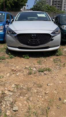 MAZDA 2 2019MODEL MANUAL DIESEL image 1