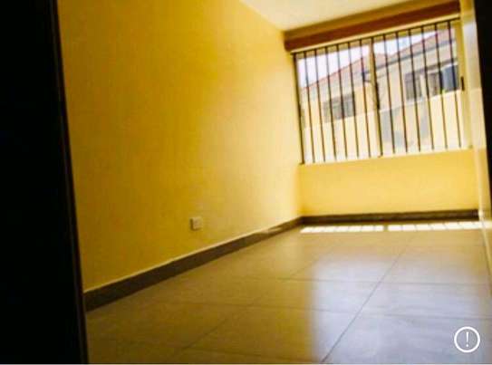 Spacious  2 bedrooms  and  a half In Lavington image 9