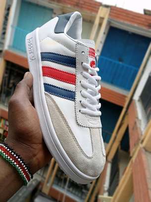 Quality Adidas sneakers image 2
