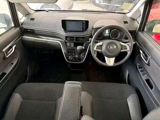 Daihatsu move image 3