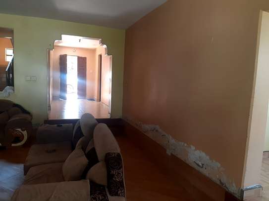 QUIK SALE: 5 Bedroom Thome / Garden Estate House image 8