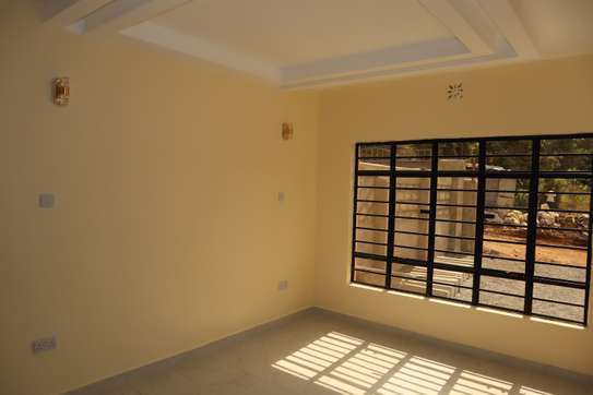 3 Bed House with En Suite at Near Matasia image 7